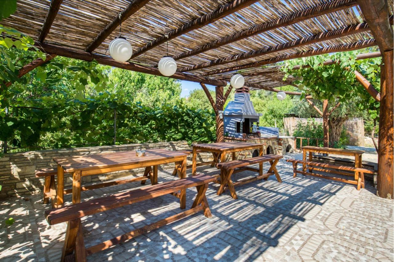 Hotel Haus Sofi Pefkari Exterior foto